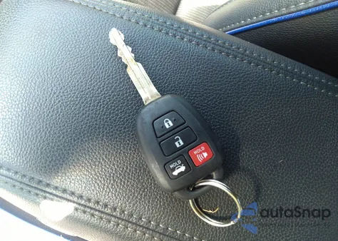 2019 Toyota Corolla Se z USA, uszkodzony, nr VIN 5YFBURHE8KP891665